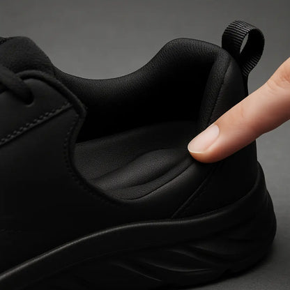 Tenis Stryke™ - Alivio real para pies que trabajan duro